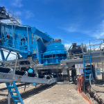 移动破碎站是固定破碎生产线一个质的飞跃